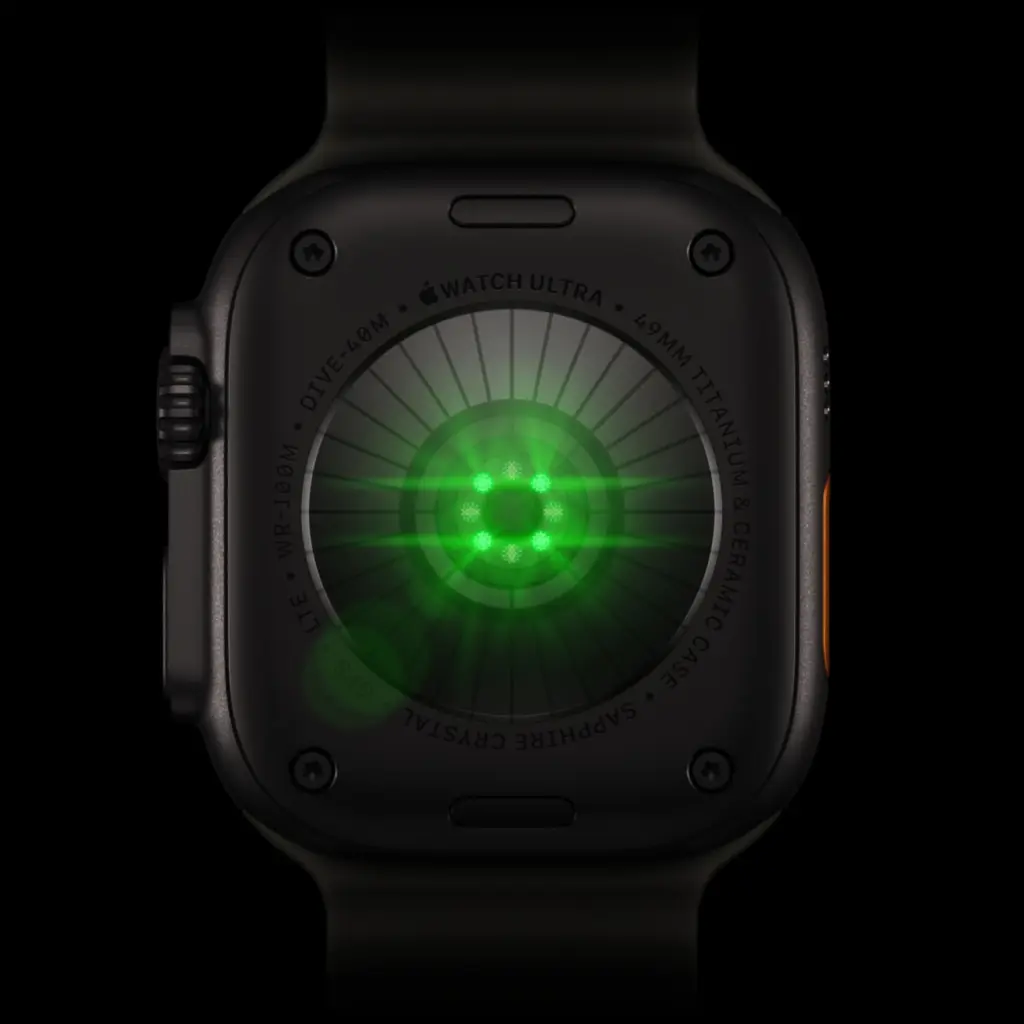 مستشعر نبض القلب البصري الجديد في Apple Watch Ultra 4