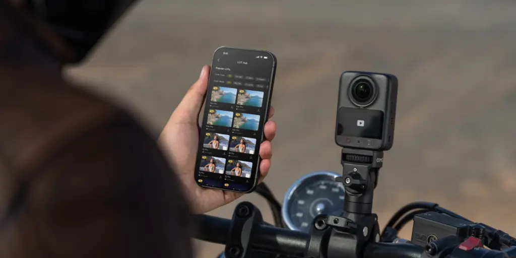 مستخدم يعدّل لقطات DJI Osmo 360 II على الجوال