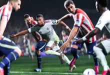 لاعبون يتنافسون على الكرة في مباراة من لعبة EA Sports FC 27