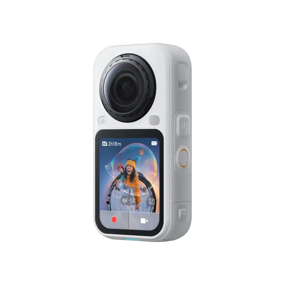كاميرا Insta360 X6 باللون الأبيض