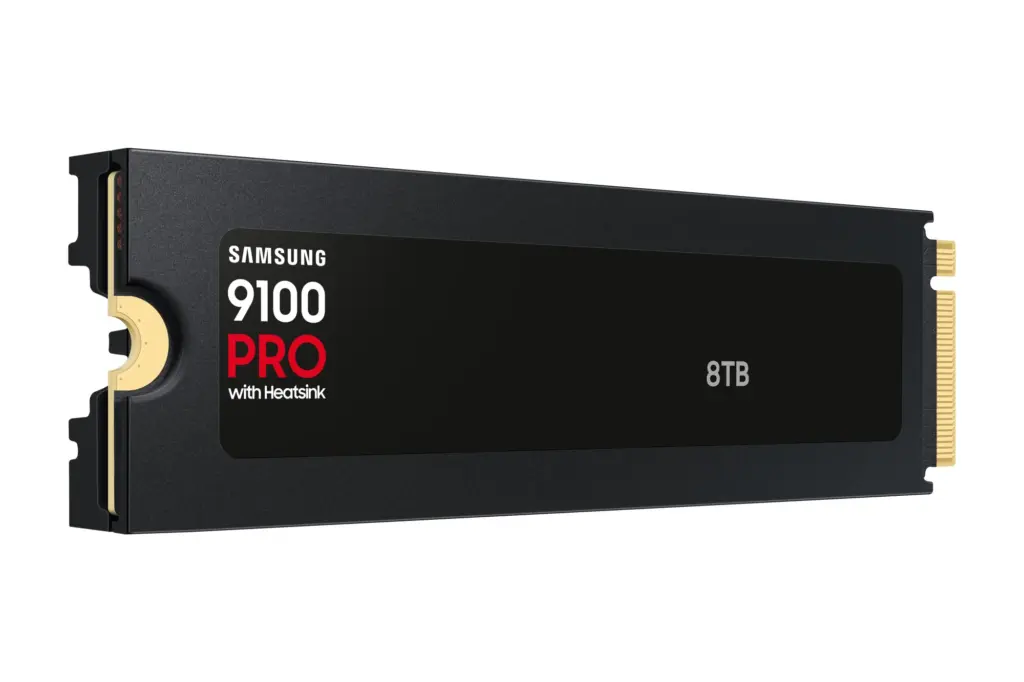 وحدة Samsung 9100 PRO سعة 8 تيرابايت مع مشتت حراري