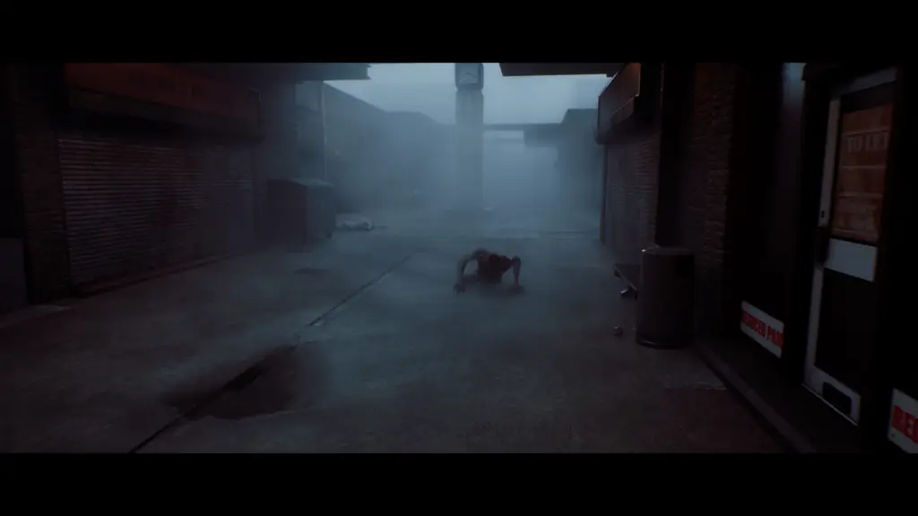 زقاق ضبابي يزحف فيه مخلوق في Silent Hill: Townfall
