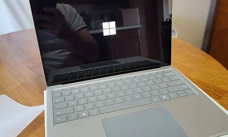 جهاز Surface Laptop 7 بنظام ويندوز 11