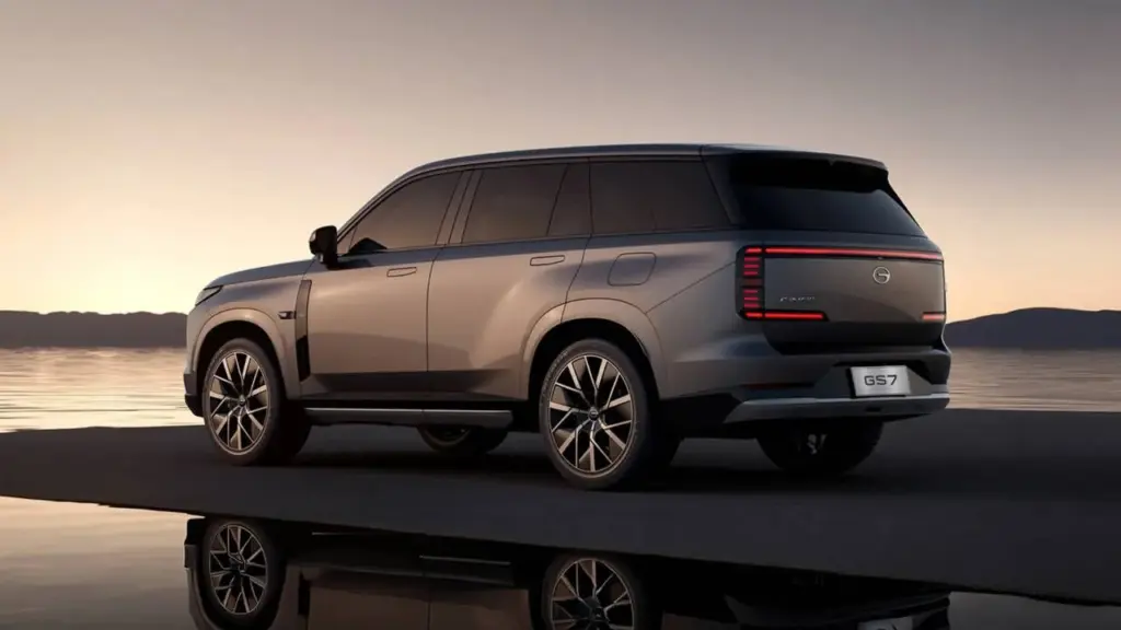 الجزء الخلفي من GAC GS7 PHEV