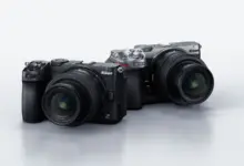 كاميرا Nikon Z5IIC بدون منظار بلونيها الأسود والفضي