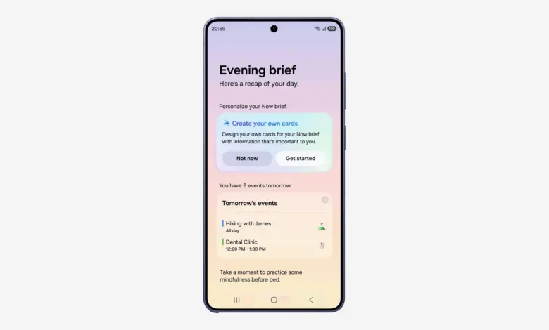 واجهة Now Brief في One UI 9 مع خيار إنشاء بطاقات مخصصة على هاتف سامسونج