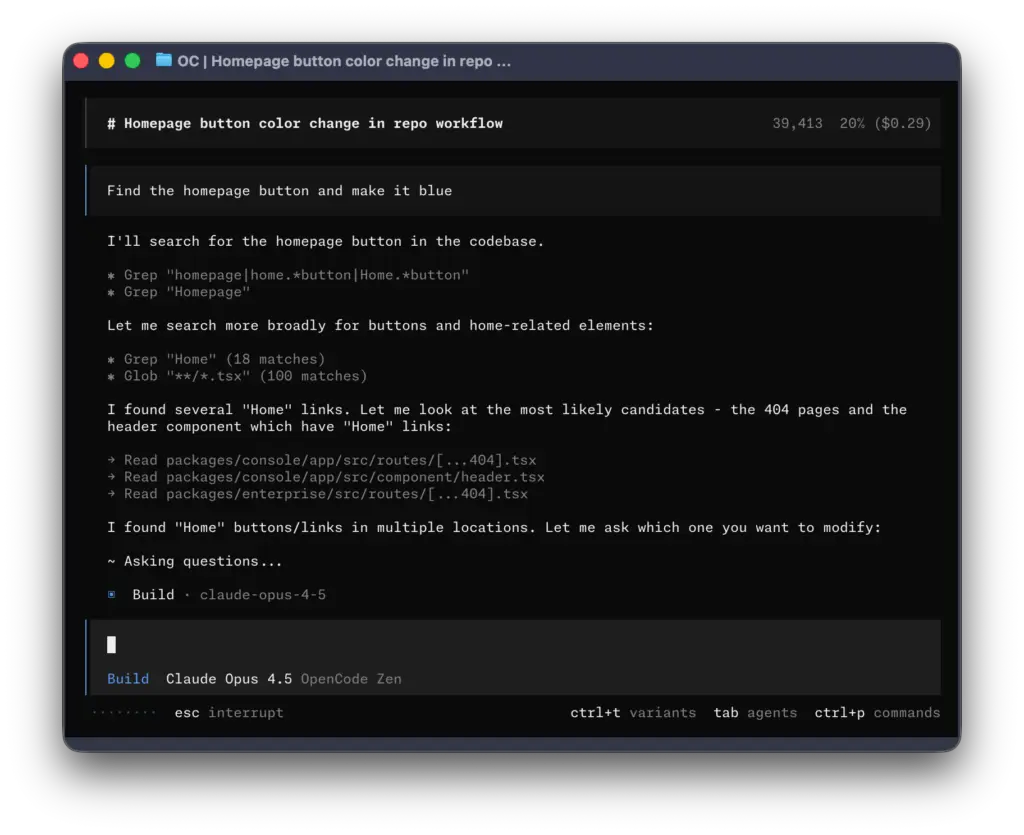 واجهة OpenCode الطرفية وهي تنفّذ مهمة برمجية