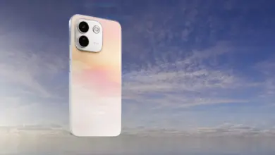 هاتف Redmi Note 17 Pro Max بلون Cloud Blush في سماء متدرجة