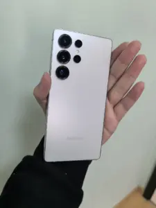 الجهة الخلفية لهاتف Samsung Galaxy S25 Ultra