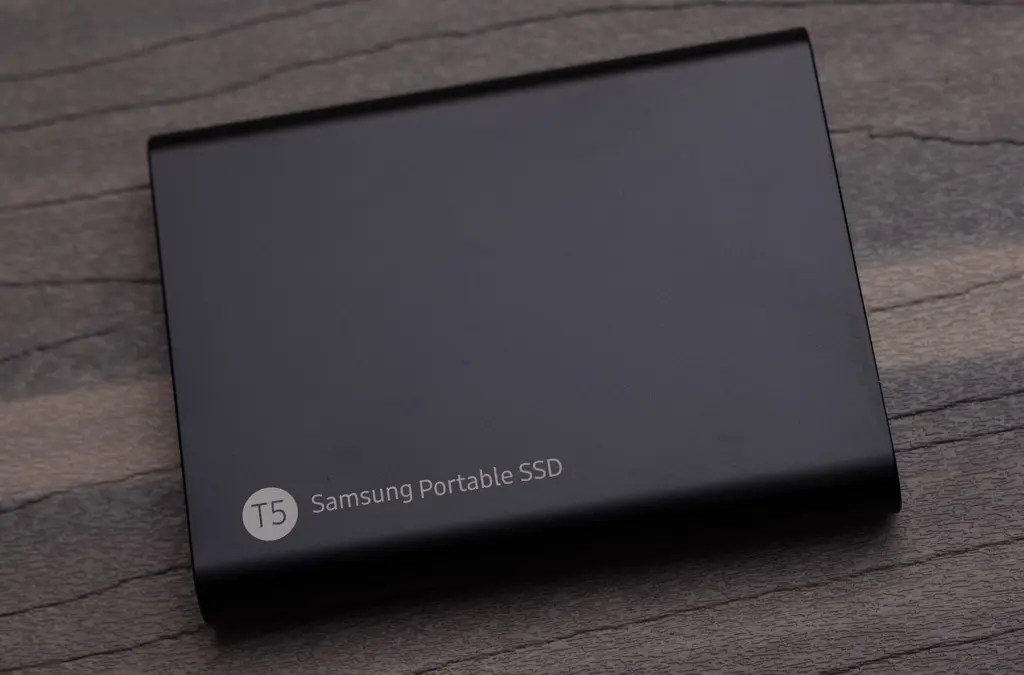 قرص Samsung T5 الخارجي من نوع SSD