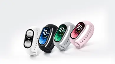 أربعة أساور Xiaomi Smart Band 11 بألوانها